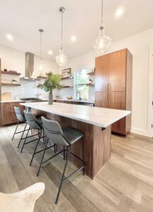 AlphaBuildersGroup-AustinTexas-Homebuilder-custom-cabinets-kitchen-dining